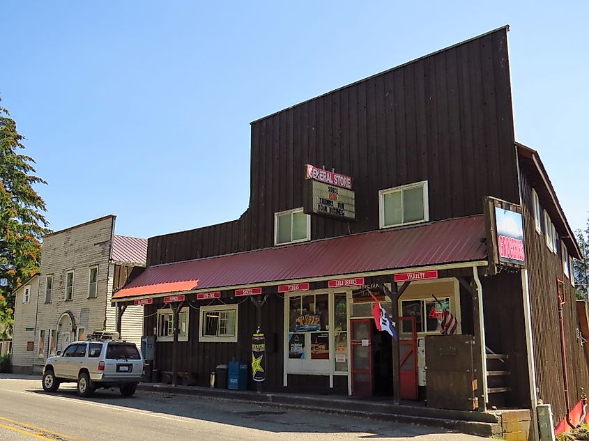 Ashford General Store (Credit: Larry Myhre via Flickr)