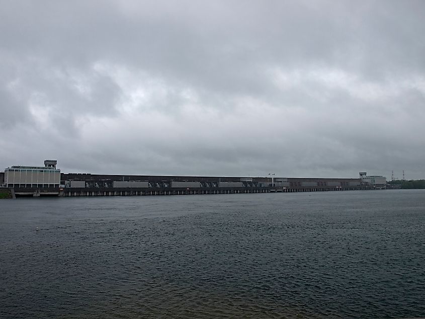 Panorama of the Moses Saunders Dam from the American side