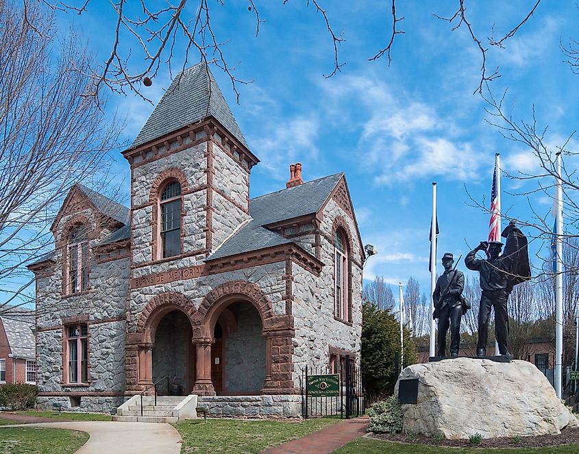 Town Hall and War Memorial via Kenneth C. Zirkel on Wikipedia