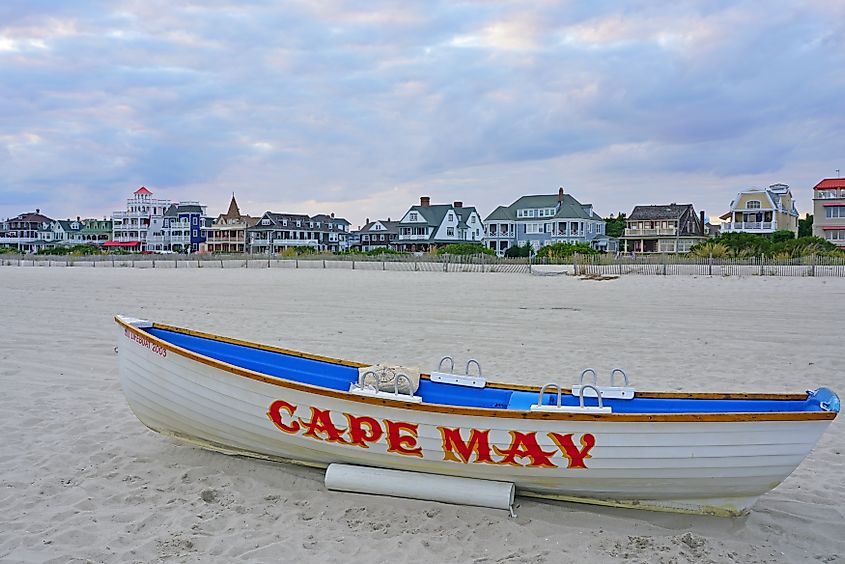 A beautiful white, sandy beach in Cape May, New Jersey
