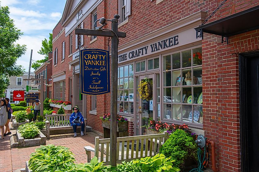 Crafty Yankee at 1838 Massachusetts Avenue in historic town center of Lexington, Massachusetts, via Wangkun Jia / Shutterstock.com