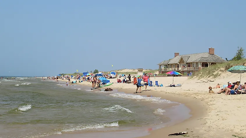 Ludington State Park beachfront Credit: Notorious4life (talk) (Uploads), CC0, via Wikimedia Commons