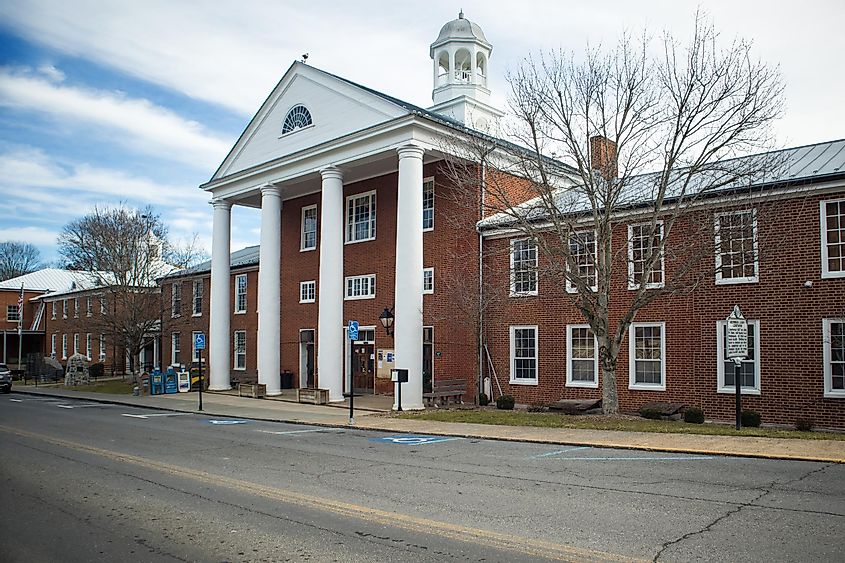 Greenbrier County Courthouse in January