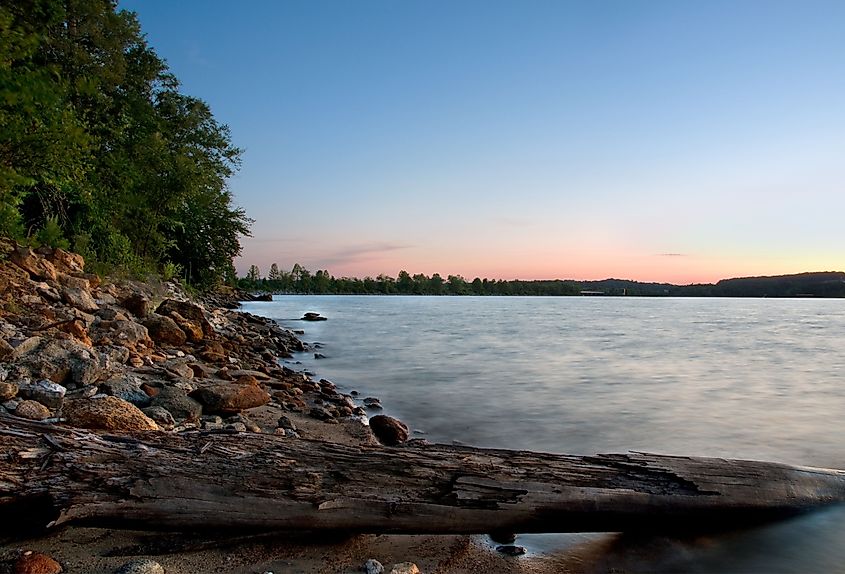 A rocky beach on Lake Hartwell in Clemson, South Carolina