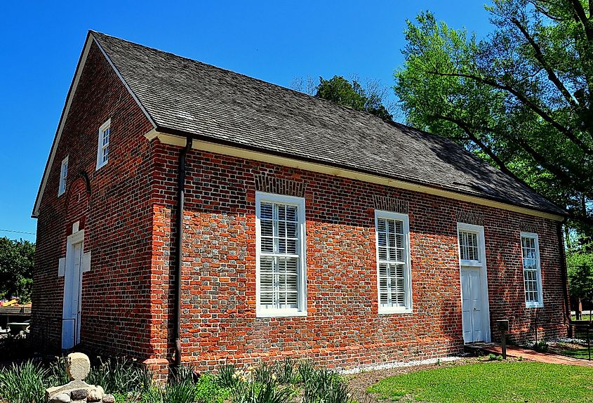 St. Thomas Episcopal Church is the oldest church in the state in Bath, North Carolina. Image credit LEE SNIDER PHOTO IMAGES via Shutterstock