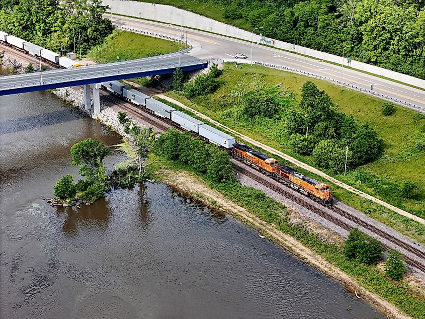 Dale Gardner Veterans Memorial Bridge at Savanna, Illinois