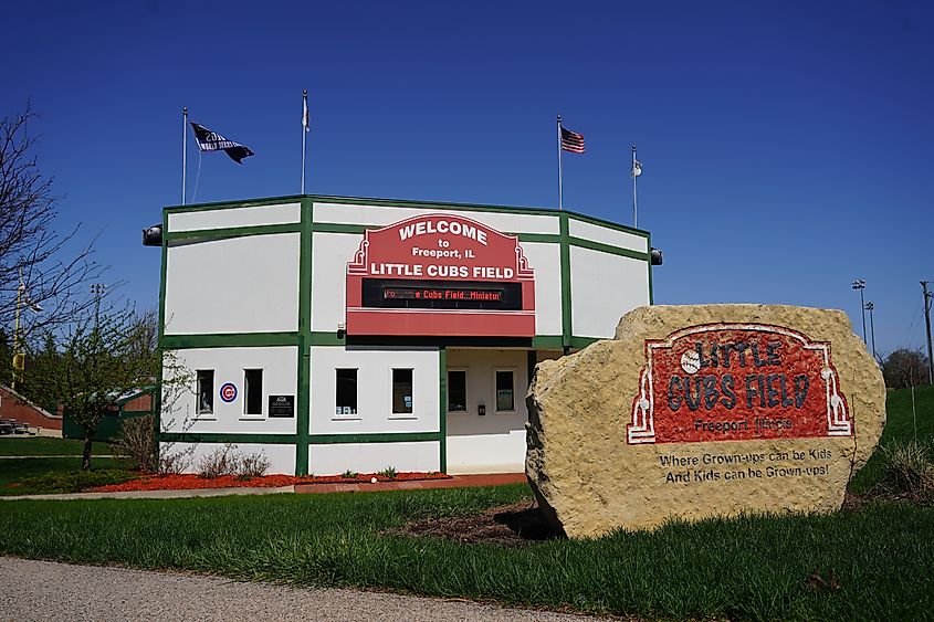 freeport, illinois, via Aaron of L.A. Photography / Shutterstock.com