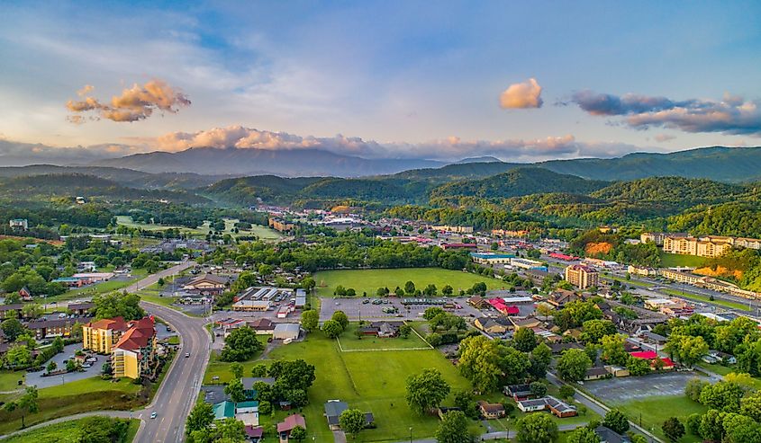 Pigeon Forge, Tennessee with the Great Smoky Mountains in the background.