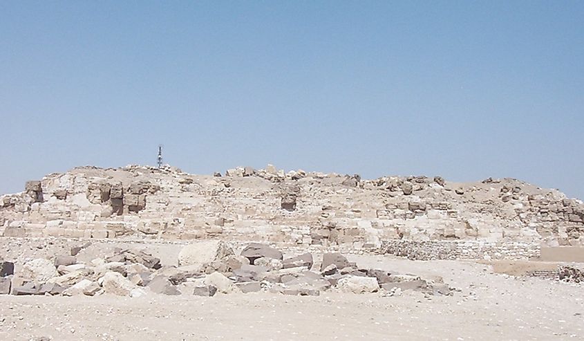 Abu Rawash Pyramid, rubble remains