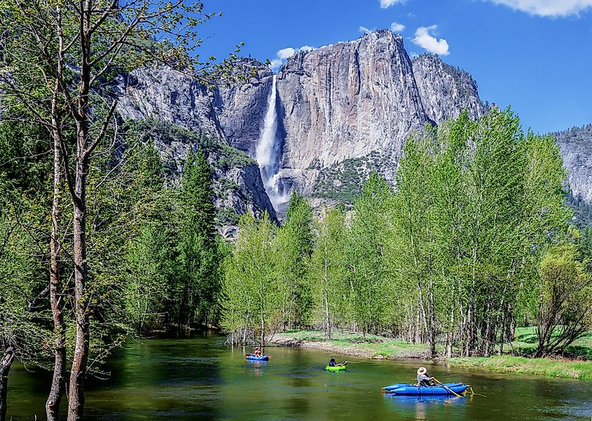  Yosemite Falls