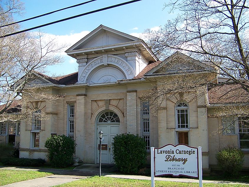 Lavonia Carnegie Library.