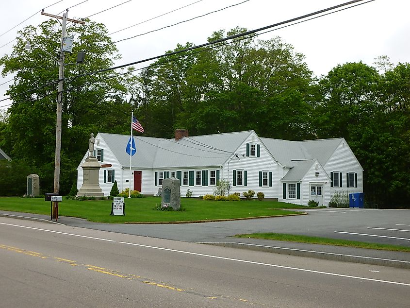 Raynham, Massachusetts Public Library