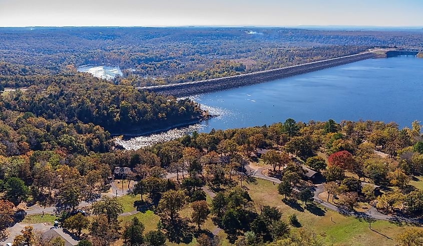 Overview of Tenkiller State Park.