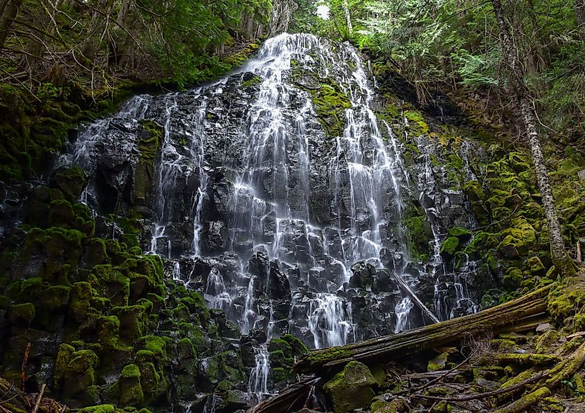 A close view of the Ramona Falls on the western side of Mount Hood, Oregon