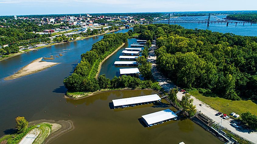 Aerial view of the Mississippi River in Quincy, Illinois