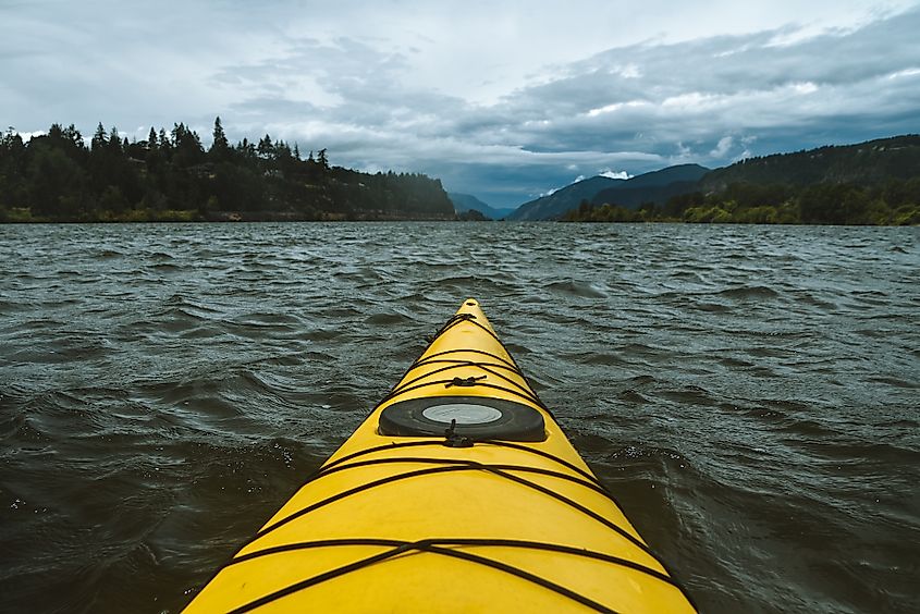 Hood river kayaking