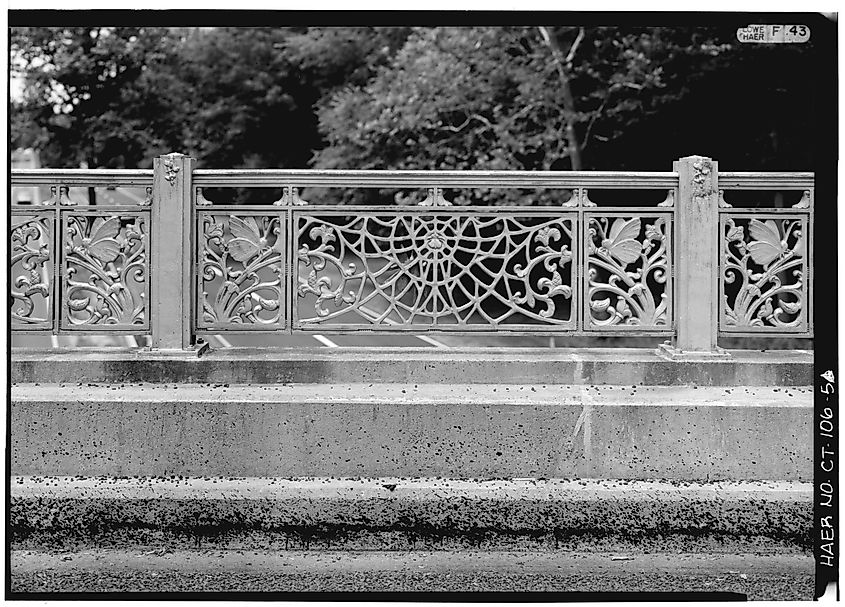One of many decorative iron railings on Merritt Parkway's bridges. Via Wikimedia Commons / Connecticut Highway Department, Public Domain.