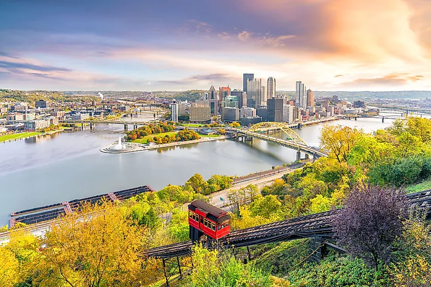 Pittsburgh skyline seen from Mount Washington with the Fort Pitt Bridge and Duquesne Incline