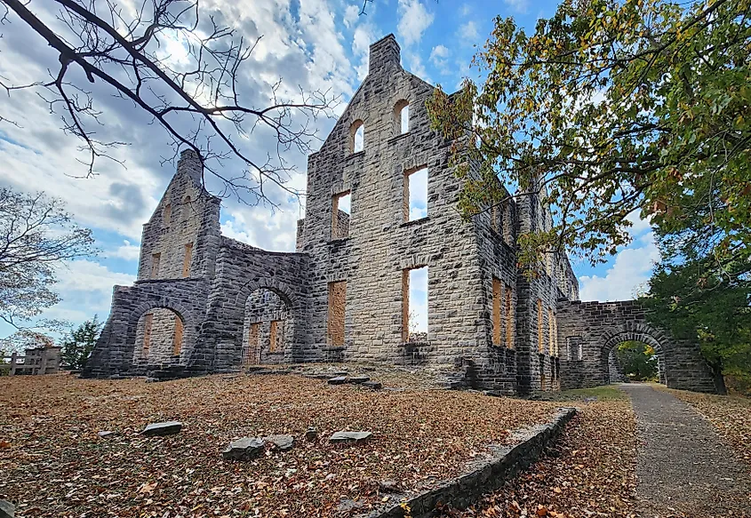 Castle Ruins at Ha Ha Tonka State Park, Camdenton, Missouri,