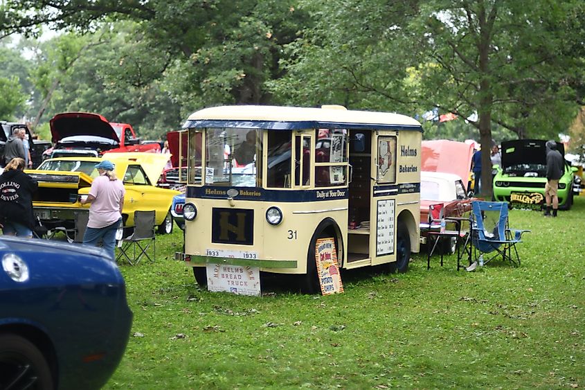 A group of people around a mobile shop at Hampshire Illinois Car show