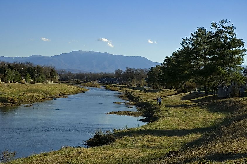 Mt. Leconte and Little Pigeon River in Sevierville, Tennessee