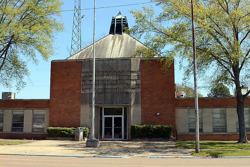 The historical Crossett Municipal Building in Croissett, Arkansas.