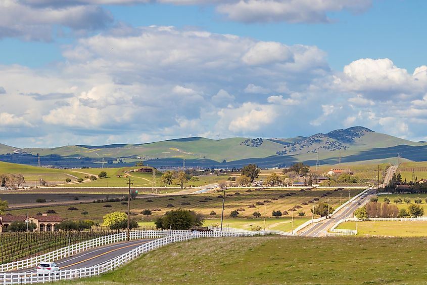 Rolling hills and clouds landscape near Livermore California with vineyards