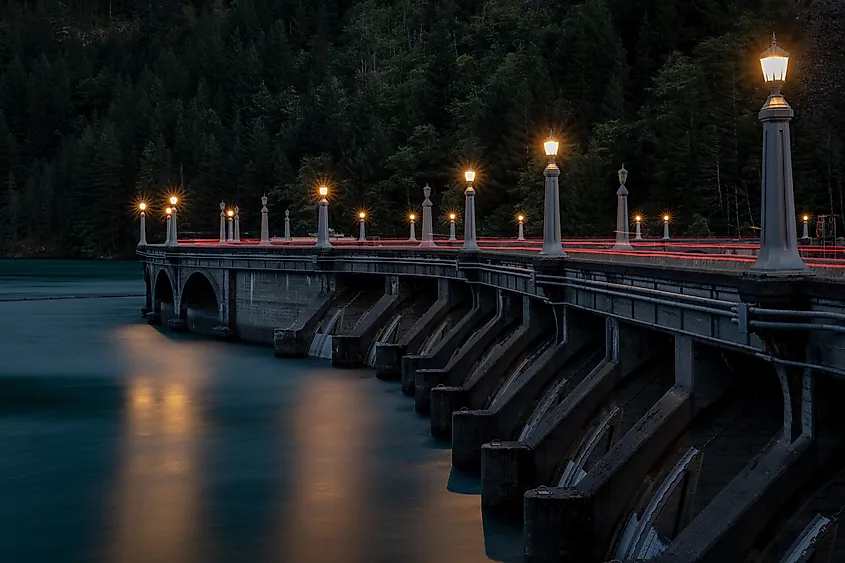 Break Lights Cross Diablo Dam in North Cascades. Credit: Kell vanDellen/Shutterstock.com