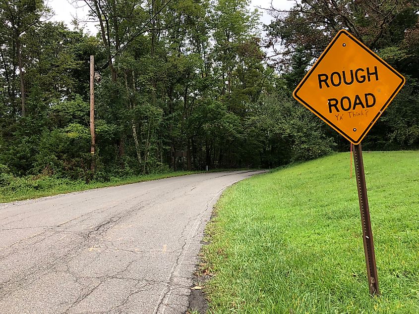 View north along Old Mine Road