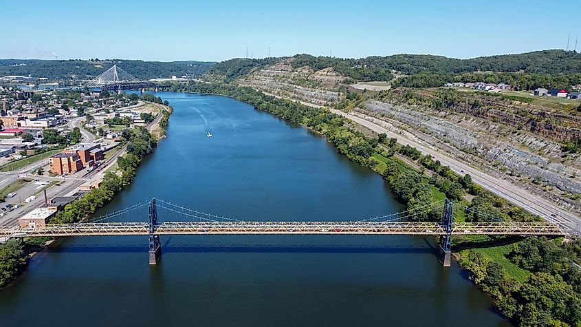 The Market Street Bridge in the Ohio Valley that connects the towns of Steubenville, Ohio and Wellsburg, West Virginia.
