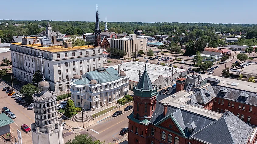 Afternoon sun shines on the historic buildings of downtown Vicksburg, Mississippi.
