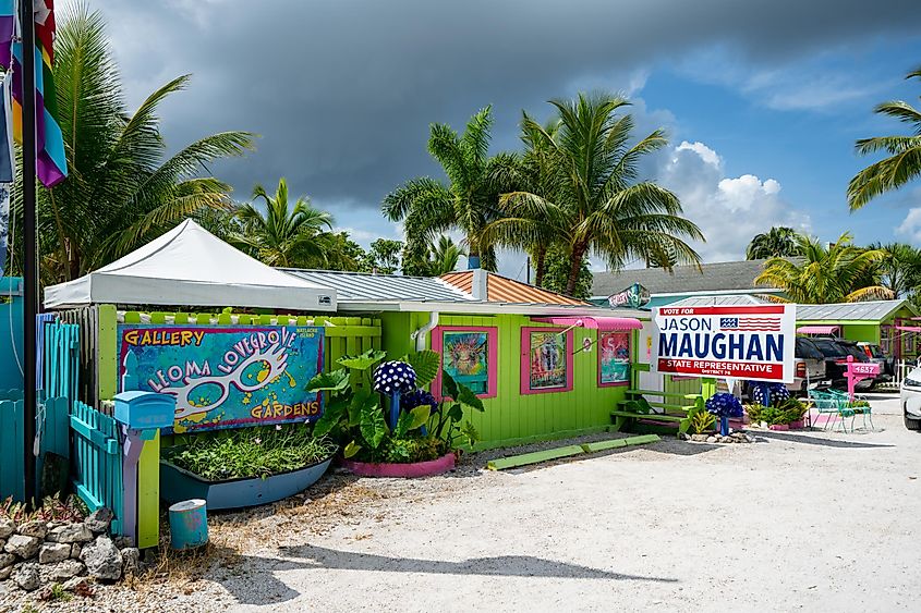 Photo of Leoma Lovegrove art gallery and gardens in Matlacha, via Felix Mizioznikov / Shutterstock.com