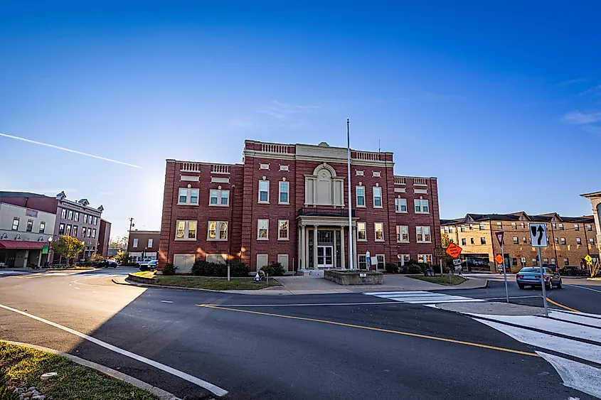 Courthouse in Elizabethtown, Kentucky.