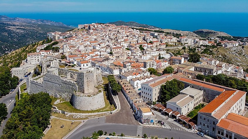 File:Panorama Manfredonia.JPG - Wikimedia Commons