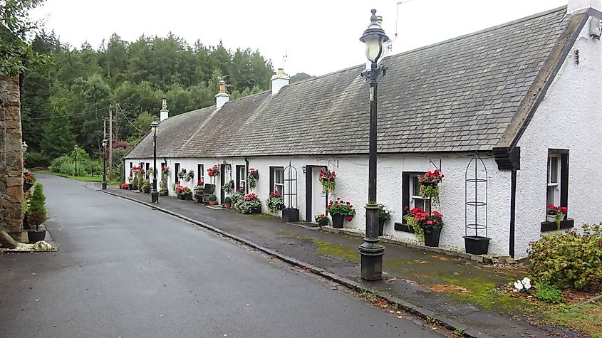 Dalserf Village, South Lanarkshire, Scotland. Credit: Rosser1954, CC BY-SA 4.0 <https://creativecommons.org/licenses/by-sa/4.0>, via Wikimedia Commons