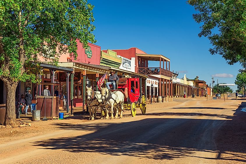  Historic Allen street with a horse drawn stagecoach in Tombstone, Arizona.