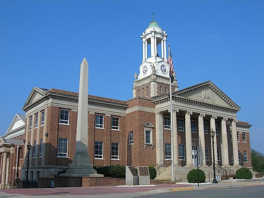 Bedford County Courthouse in Bedford, Virginia.