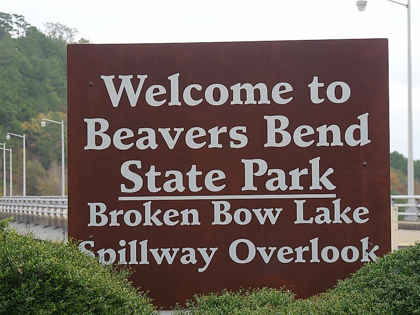Extreme close up shot of the sign at the Beavers Bend state park spillway overlook at the Broken Bow lake. Photo by RaksyBH via Shutterstock