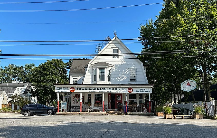 Town Landing Market in Falmouth, Maine