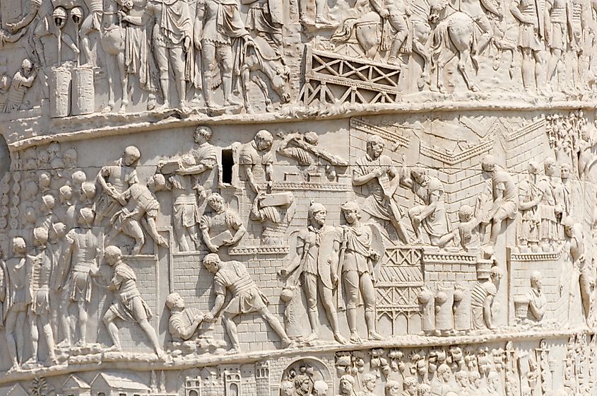 Bas-relief (Legionnaires build fortifications) on the ancient Roman Trajan's Column.