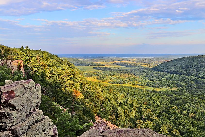 Devil's Lake State Park