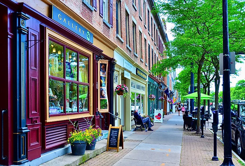 Street view at Skaneateles, New York. Editorial credit: PQK / Shutterstock.com