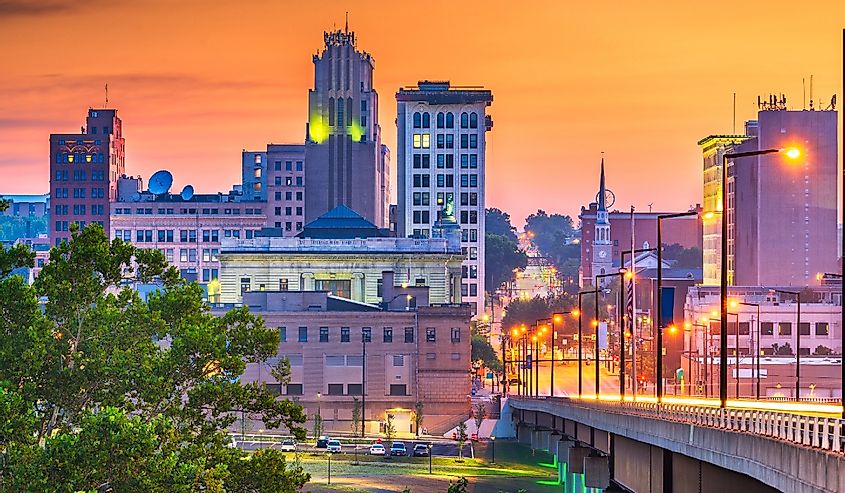 Downtown skyline at dusk in Youngstown, Ohio