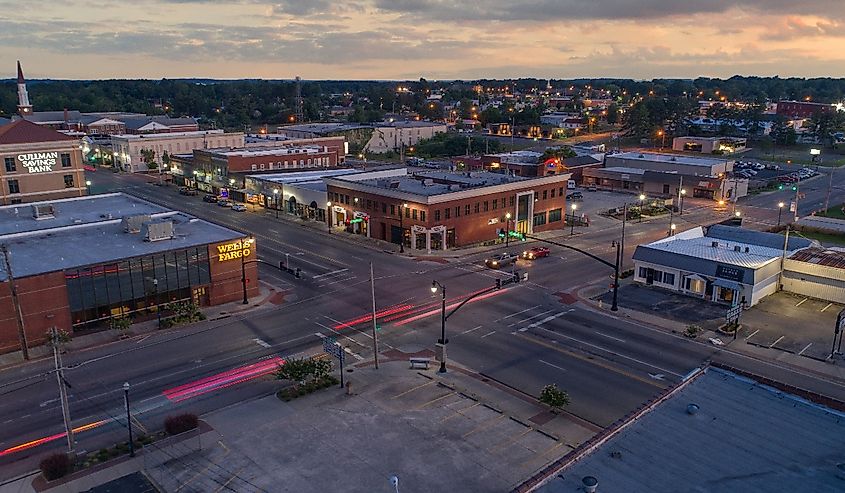 Downtown Cullman, Alabama at dusk