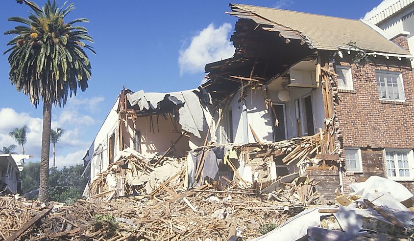 A Santa Monica apartment building destroyed by the Northridge earthquake in 1994