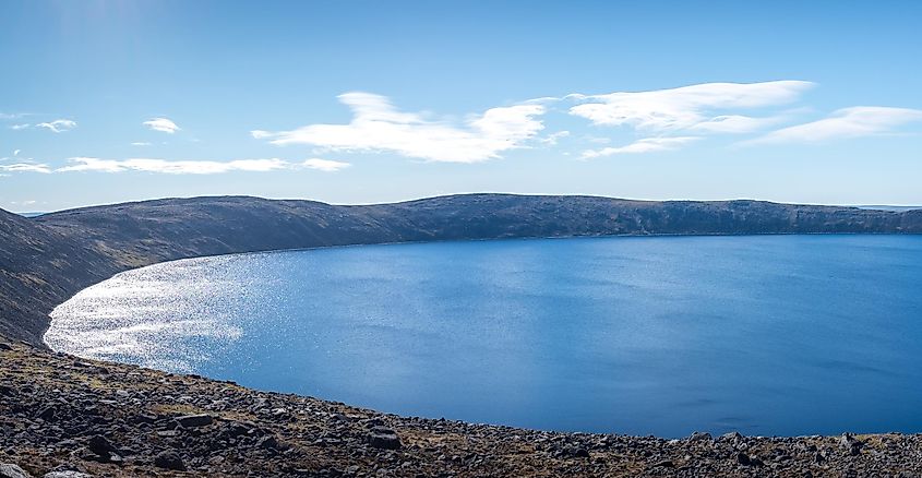 Pingualuit crater