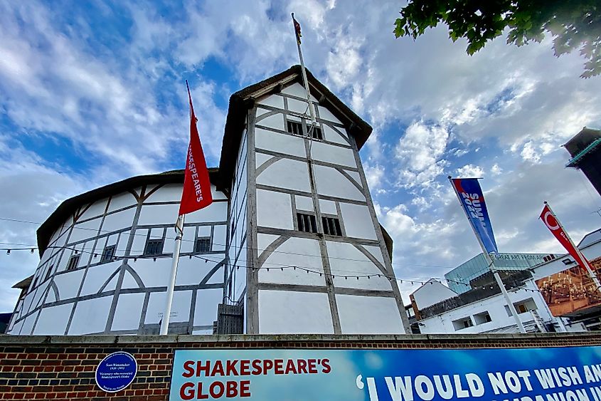 Exterior of Shakespeare's Globe. Image credit: Bryan Dearsley