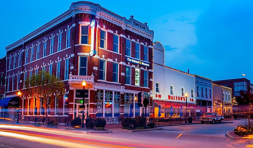 Downtown Bentonville, Arkansas at night.