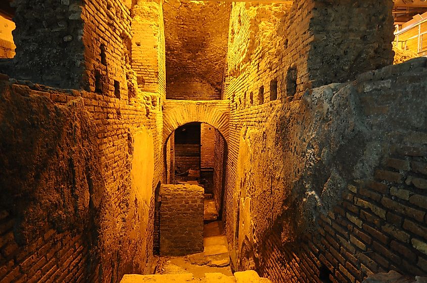Underground archaeological site near the Trevi Fountain composed by a buried building and aqueduct from 1st Century AD