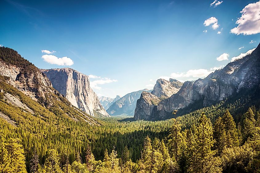 Sierra Nevada yosemite valley